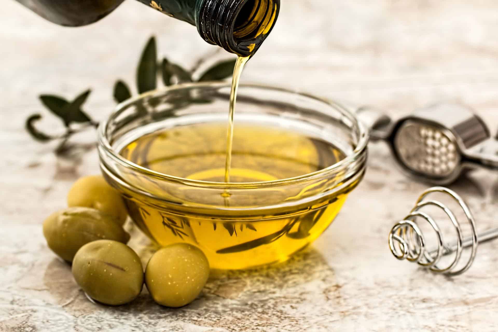 11 Healthy Vegetable Oils for Cooking