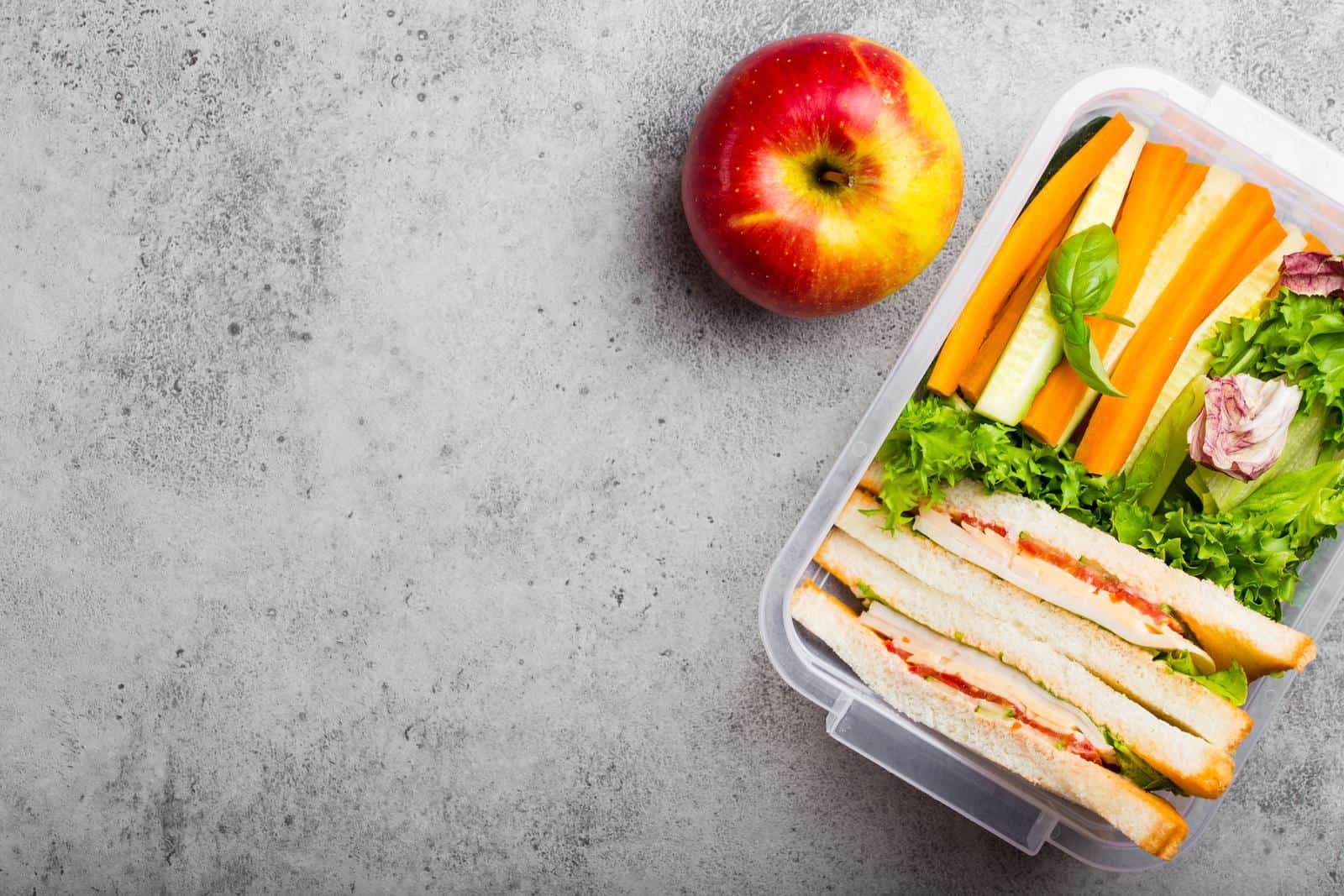 47821616 lunch box with healthy food