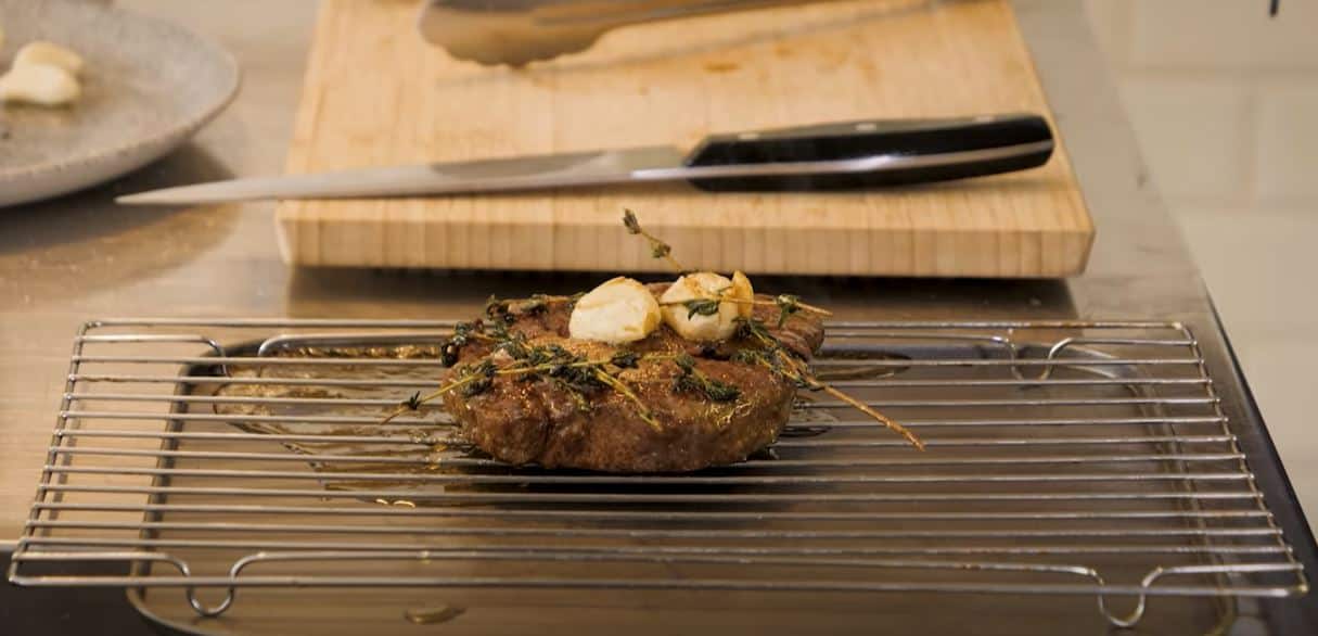 The Perfect Steak – How to Cook & Season Rib Eye Steak