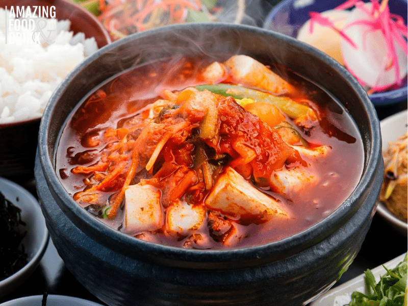 How to Make Traditional Kimchi Jjigae (Stew)
