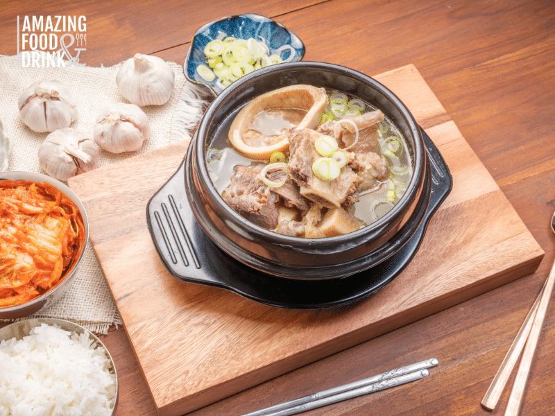 How to Make Authentic Korean Ox Bone Soup (Seolleongtang)